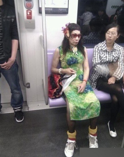 ��ЩŮ������hold��ס ��Ц����